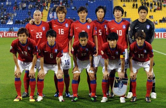尼则采用了